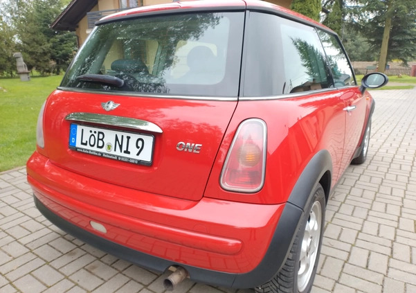 MINI ONE cena 9900 przebieg: 220000, rok produkcji 2002 z Dzierzgoń małe 704